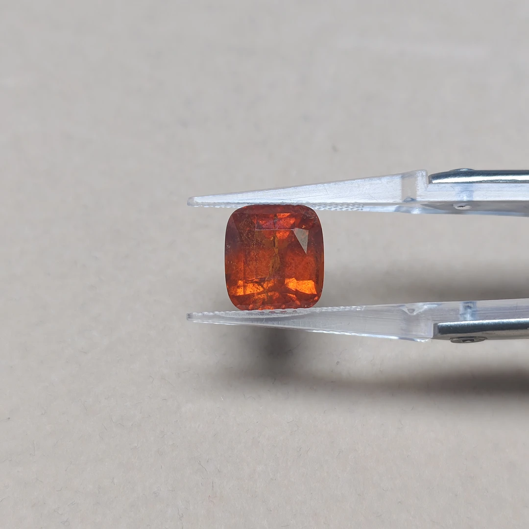 FG/芬达石-7.97ct(00888536) 0629