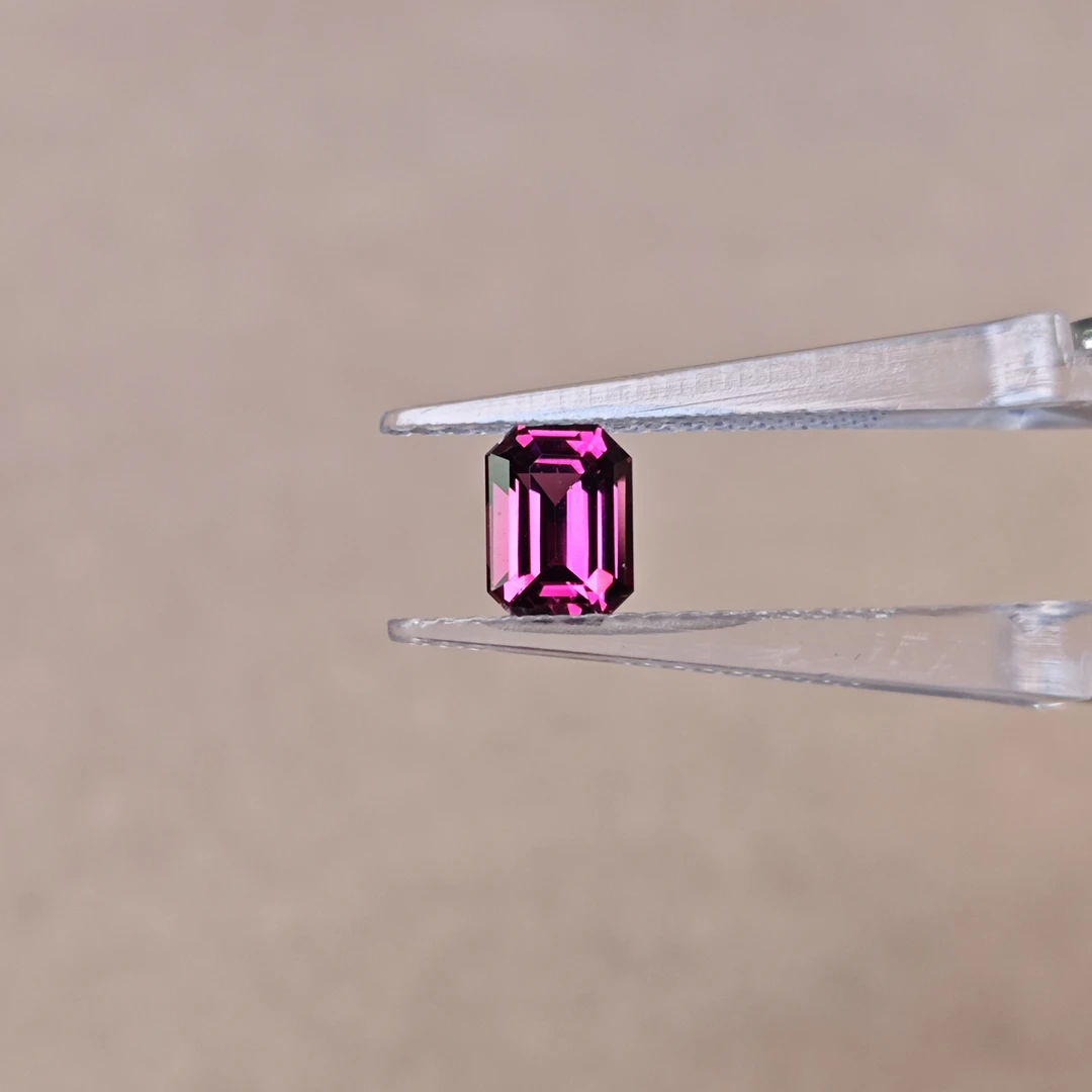 石榴石-1.39ct（00883423）1017