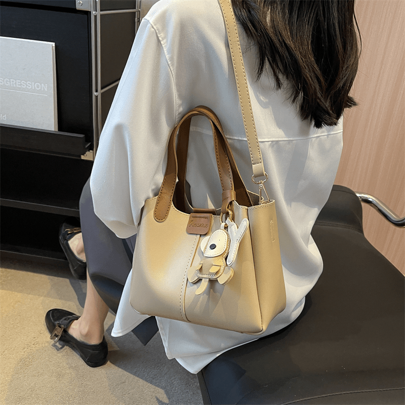 今年流行包包女2023新款潮小众质感单肩斜挎包百搭ins手提水桶包
