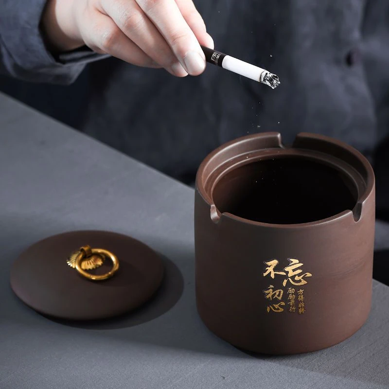 紫砂烟灰缸带盖多功能防风飞尘陶瓷创意个性时尚家用大号客厅摆件