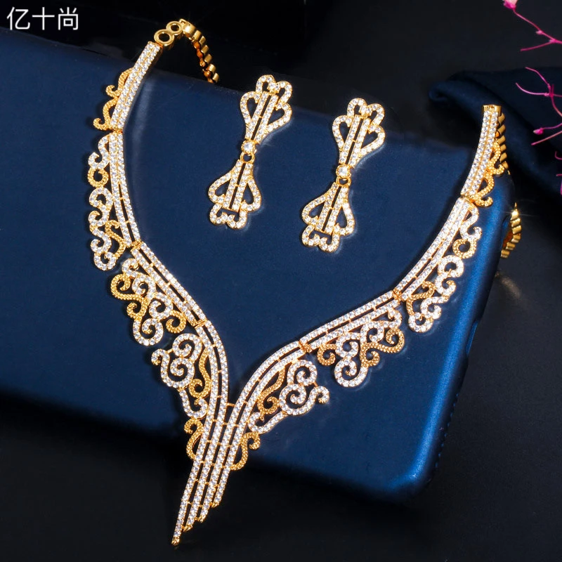 合金合成锆石吊坠  亿十尚祥云花纹高档礼服项链耳环套大气奢华美