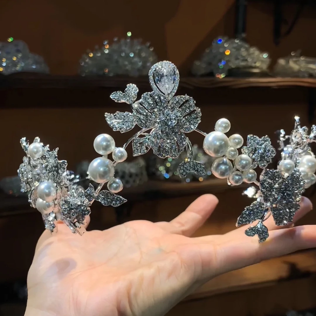 17335 ete新款珍珠缎面简约皇冠叠戴百搭韩式立体新娘结婚婚饰
