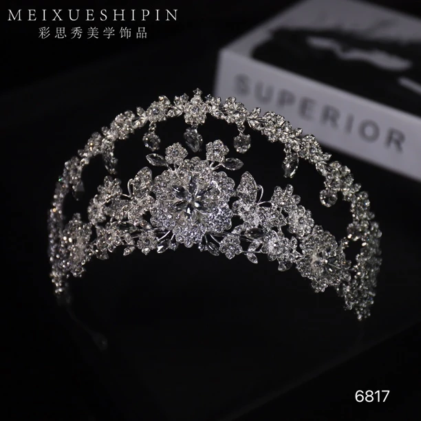 6817新娘百搭皇冠镂空吊坠高冠搭配