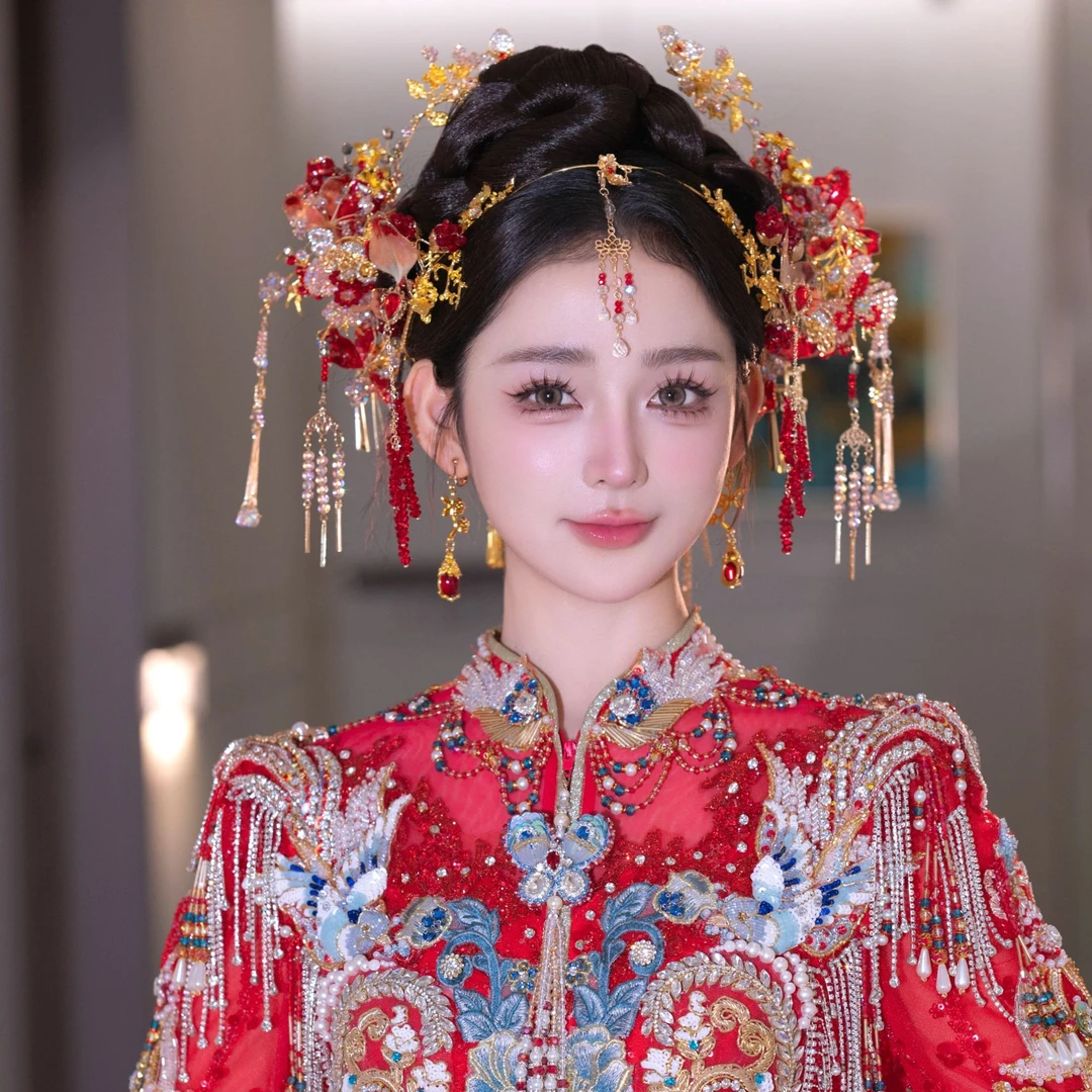 Z8016新娘秀禾服头饰中式红色简约花朵古风大气高级龙凤褂发饰