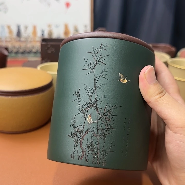 宜兴紫砂茶叶罐子