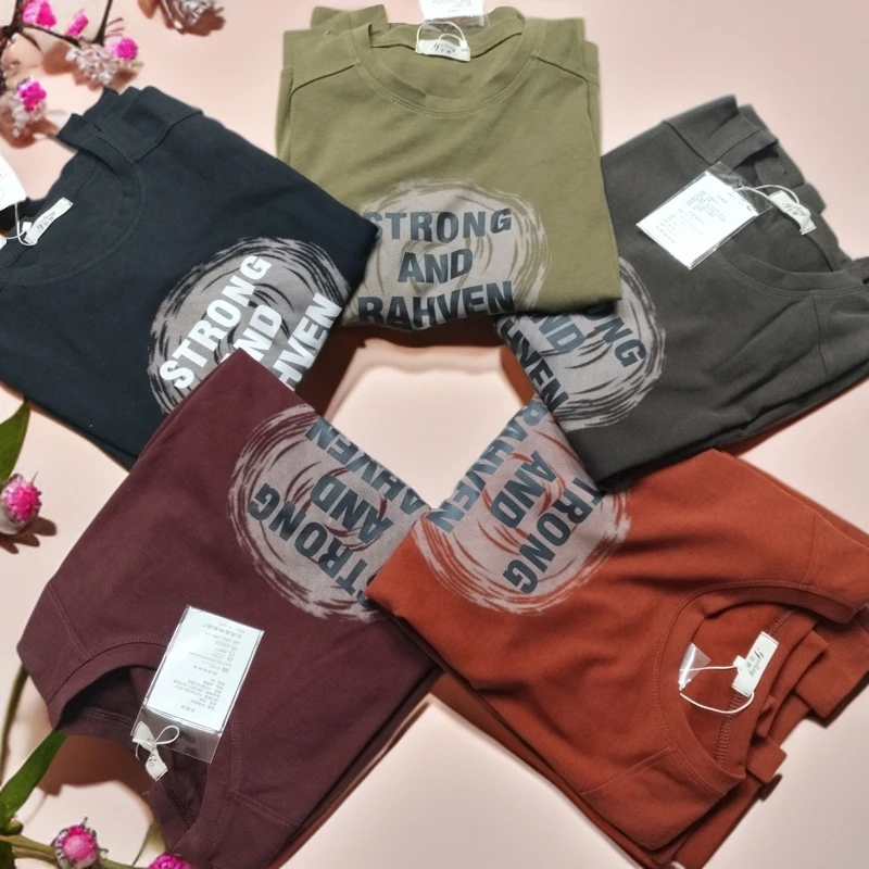 1815宽松显瘦时尚印花上衣