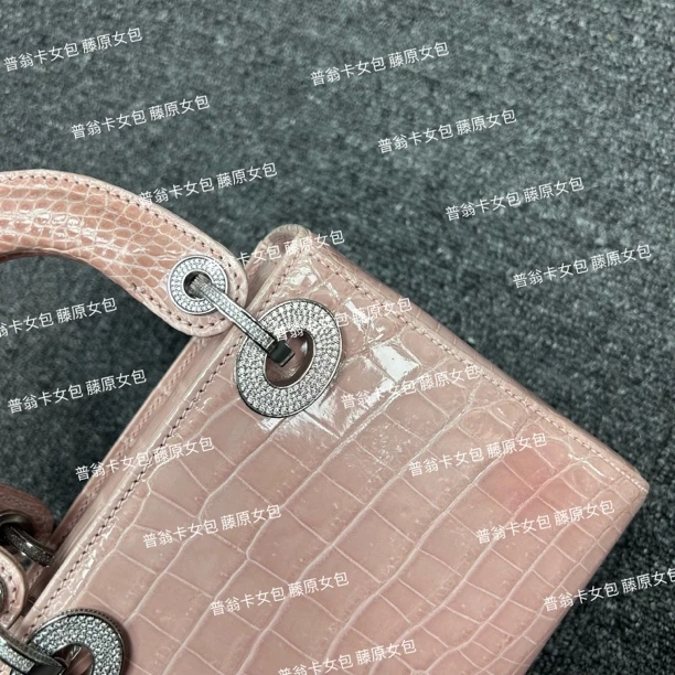 17cm女士包包 鳄鱼皮女包 藤原女包 普翁卡女包手缝蜡线