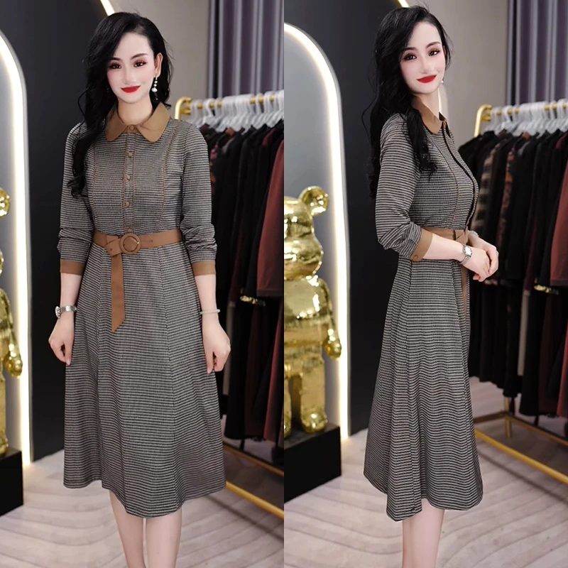 2024格子连衣裙秋季新款显瘦修身百搭时尚气质遮肚裙子