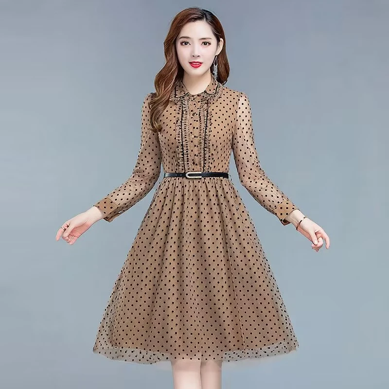 秋季减龄圆领波点裙百搭2024新款洋气假两件中长款连衣裙长袖