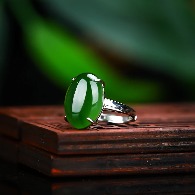 【星光村小飞专属-11322】和田玉碧玉大蛋面菠菜绿戒指
