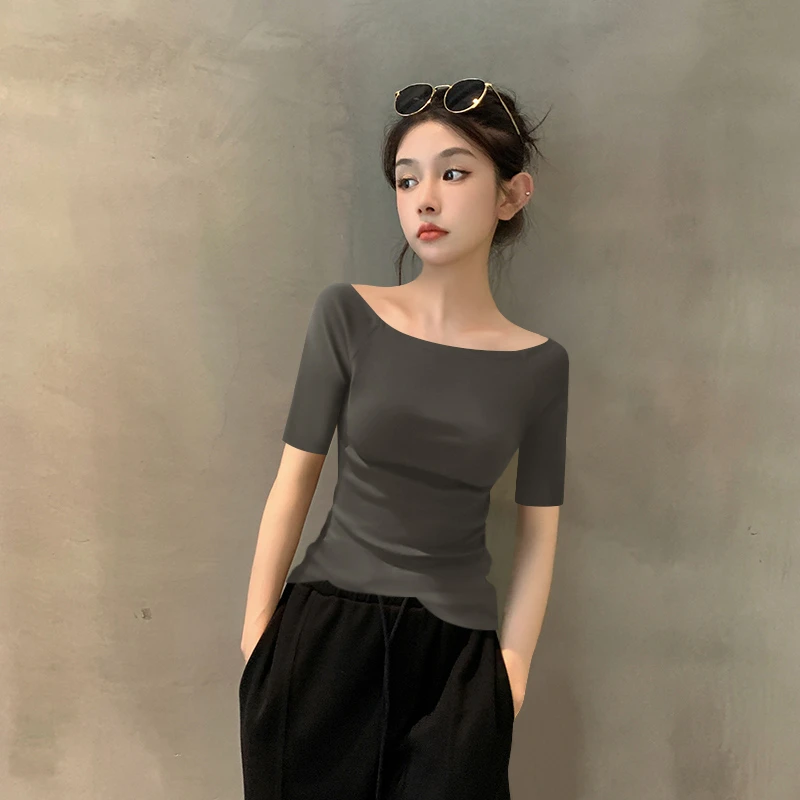春夏烟灰色中袖T恤女修身一字领五分袖高级感打底内搭露肩上衣潮