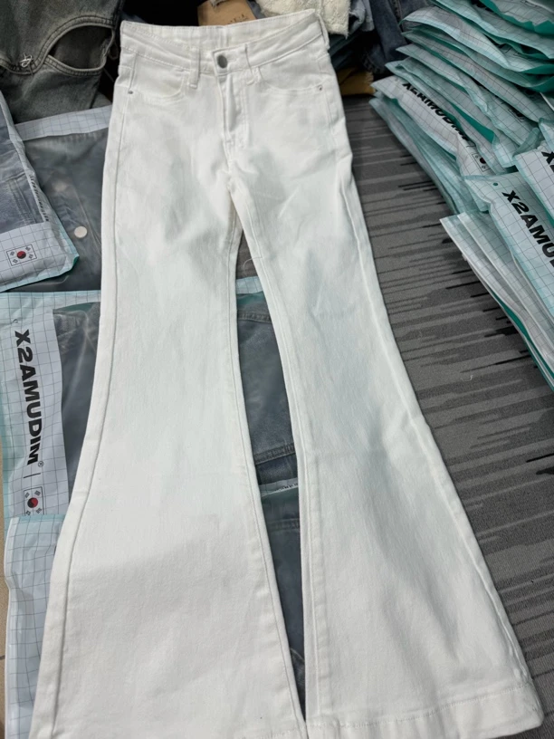 高货孤品秋冬时尚牛仔裤