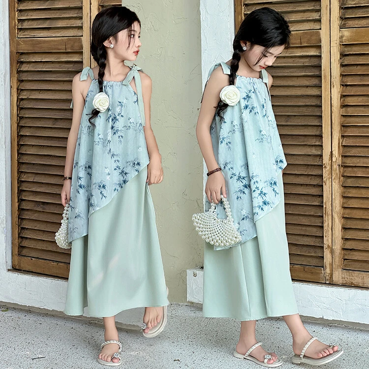 女童连衣裙儿童清新夏季吊带裙碎花中大童薄款时尚洋气潮2024
