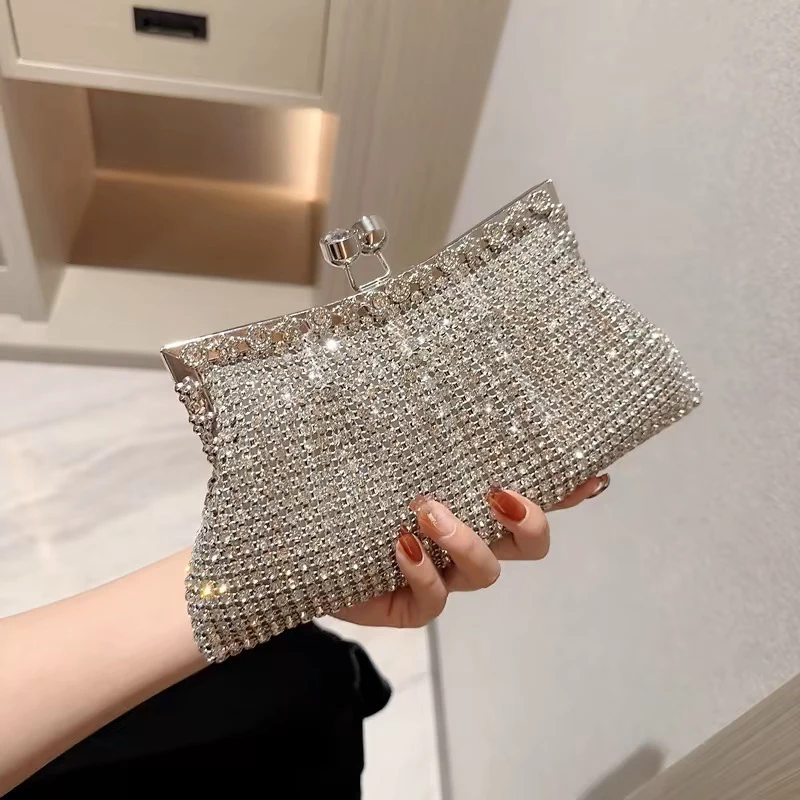 奢华水钻晚宴包闪闪名媛手包新娘婚包搭配礼服的包镶钻宴会手拿包