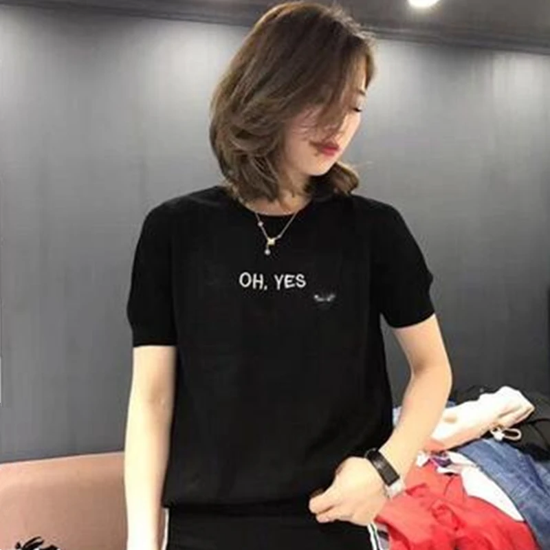 大码女装胖mm冰丝针织薄款短袖t恤爱心刺绣字母宽松显瘦上衣女夏