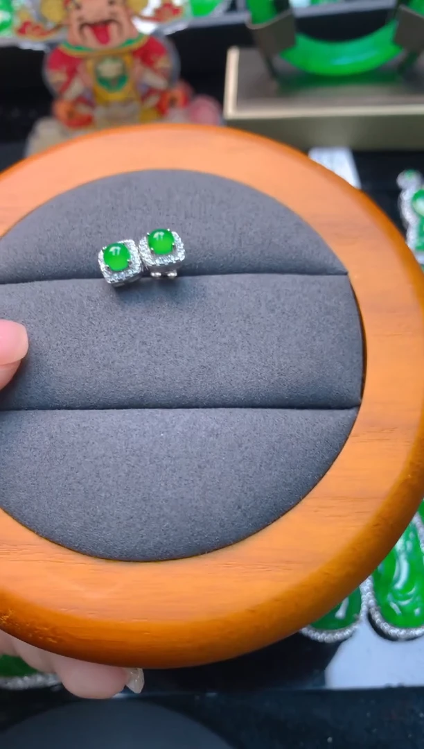 【闪购商品】翡翠颈饰银S925镶嵌14`多样性发货（只发一件）