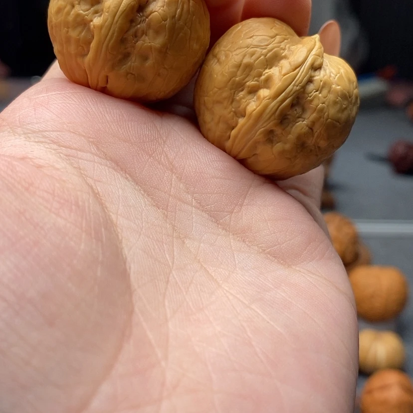【闪购商品】文玩核桃把件金锭元宝
