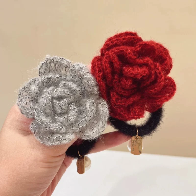 2024秋冬新款毛线毛绒弹力发圈甜美发绳灰色红色山茶花头绳女