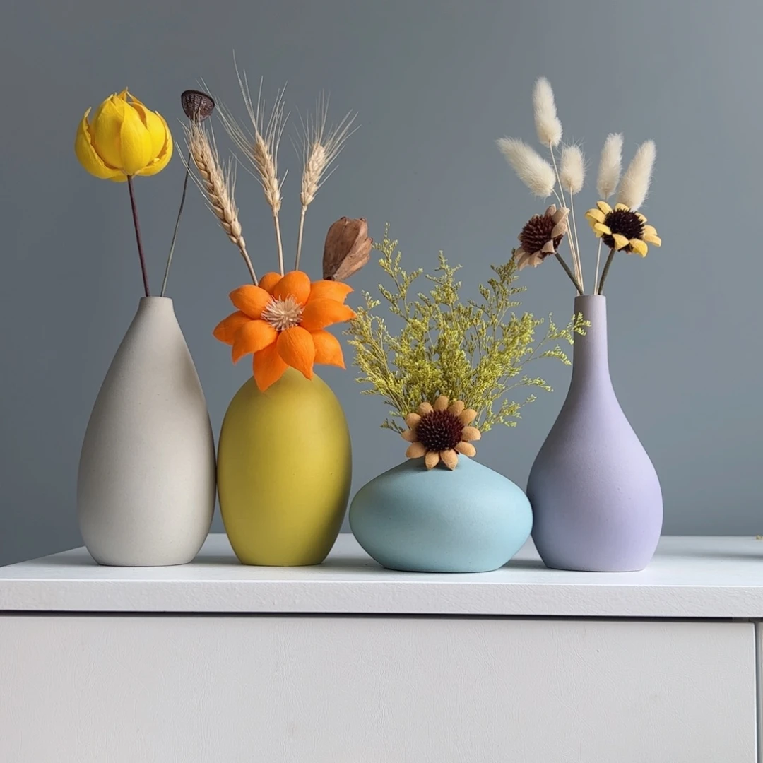摆件陶瓷小花瓶摆件含花总高约20-30cm