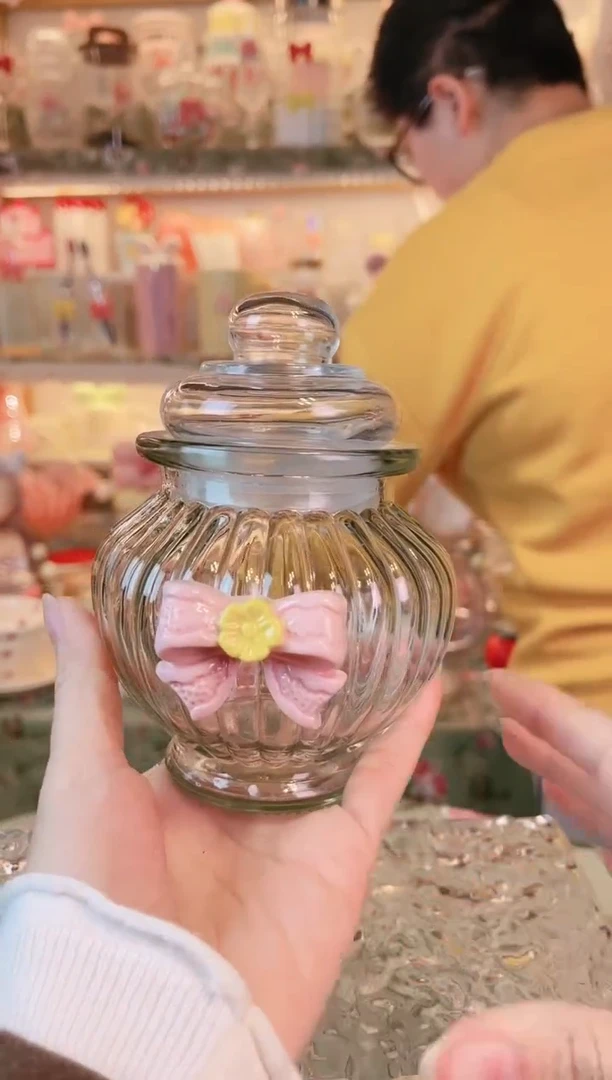 【闪购商品】瓷其他蝴蝶密封罐