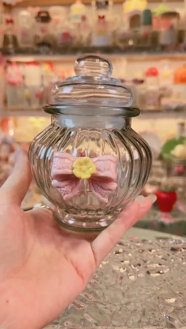 【闪购商品】蝴蝶罐