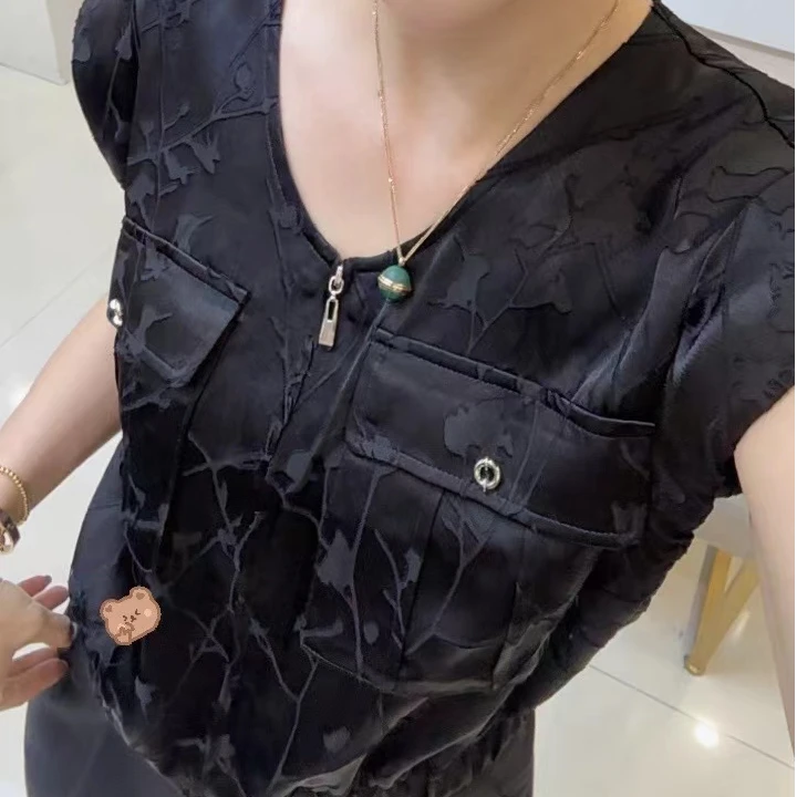 24874黑色马甲显瘦气质网红洋气时尚百搭夏季