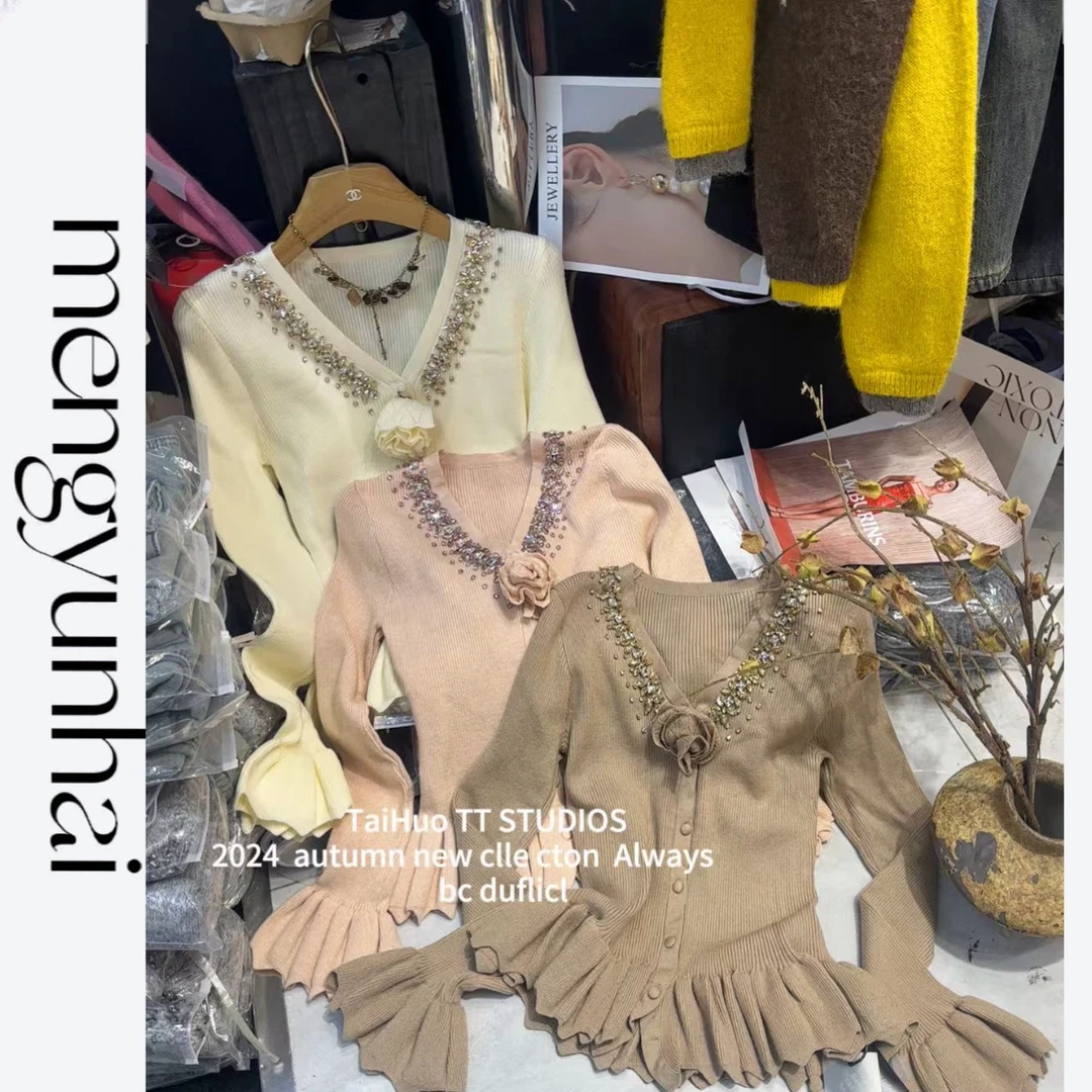 秋冬新款森系设计感立体花朵收腰针织衫百搭优雅温柔显瘦毛衣