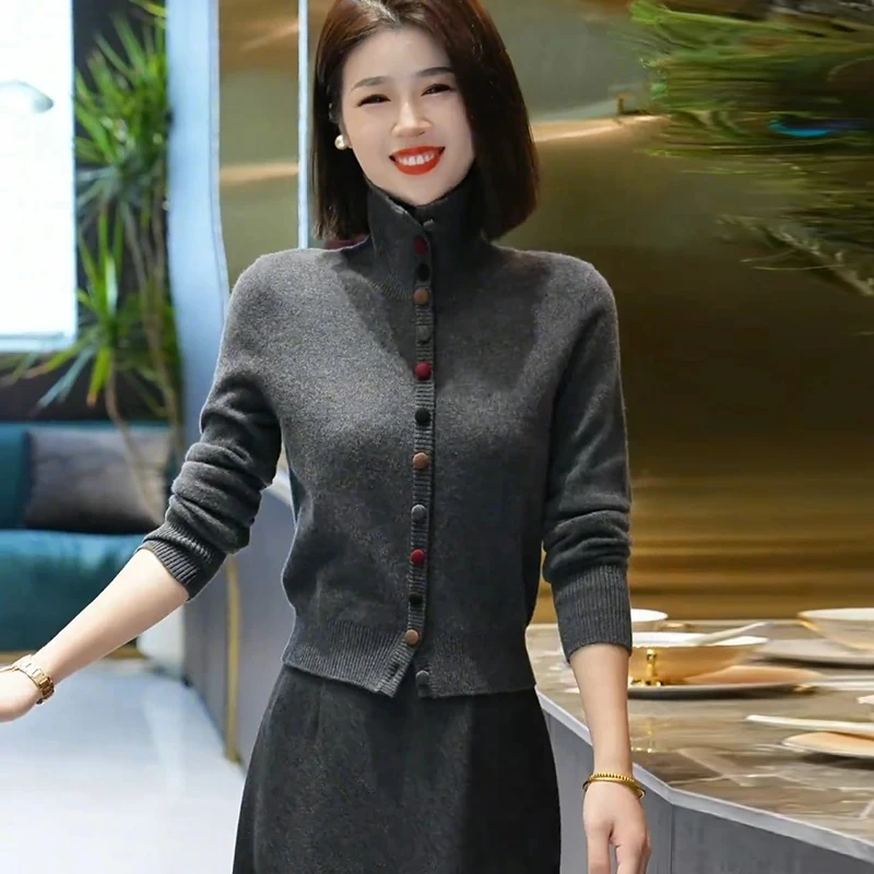 气质冬季新款韩版高领针织衫女纯色洋气时尚女装休闲百搭流行上衣