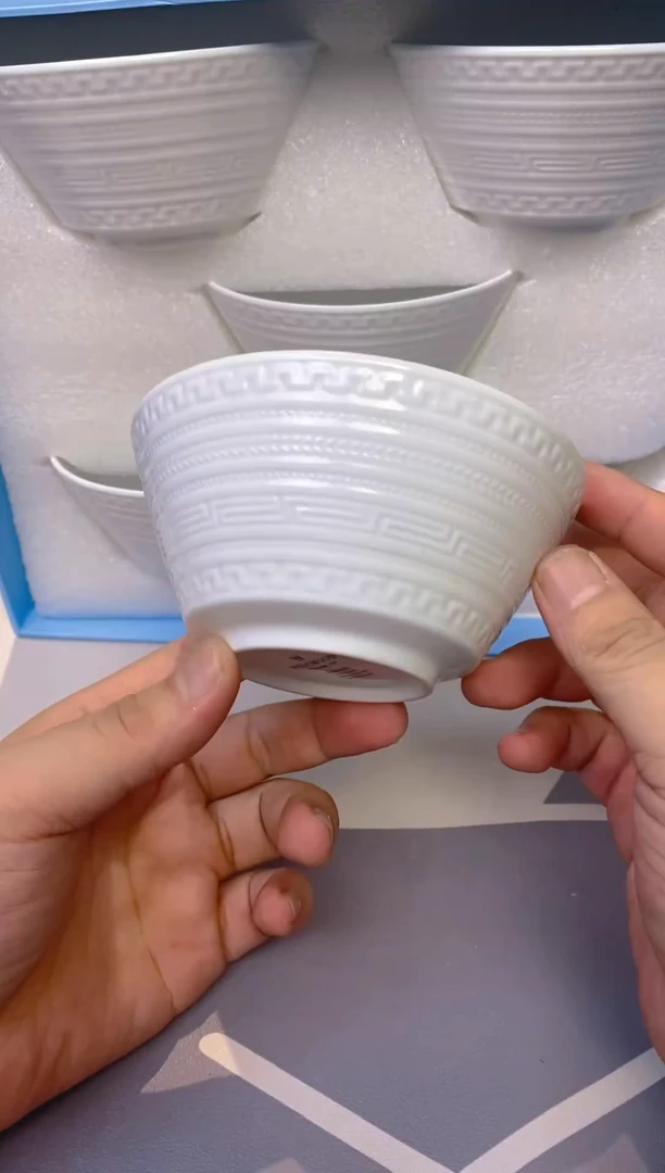 【闪购商品】瓷片浮雕碗............