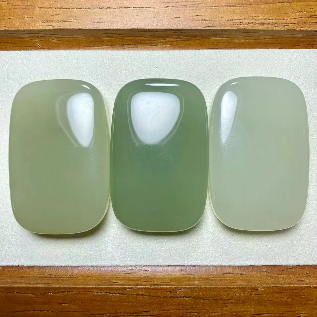 和田玉青海料高品无事牌（拍一发一）