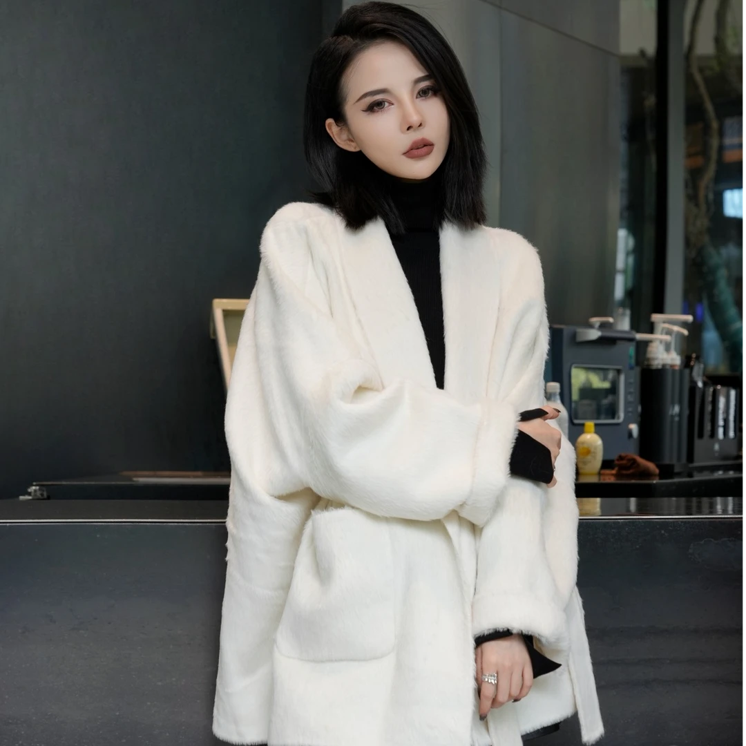 POPULARYW【梅须逊雪】Z·R上品屋 气质青果领蝙蝠袖带腰带毛呢大衣