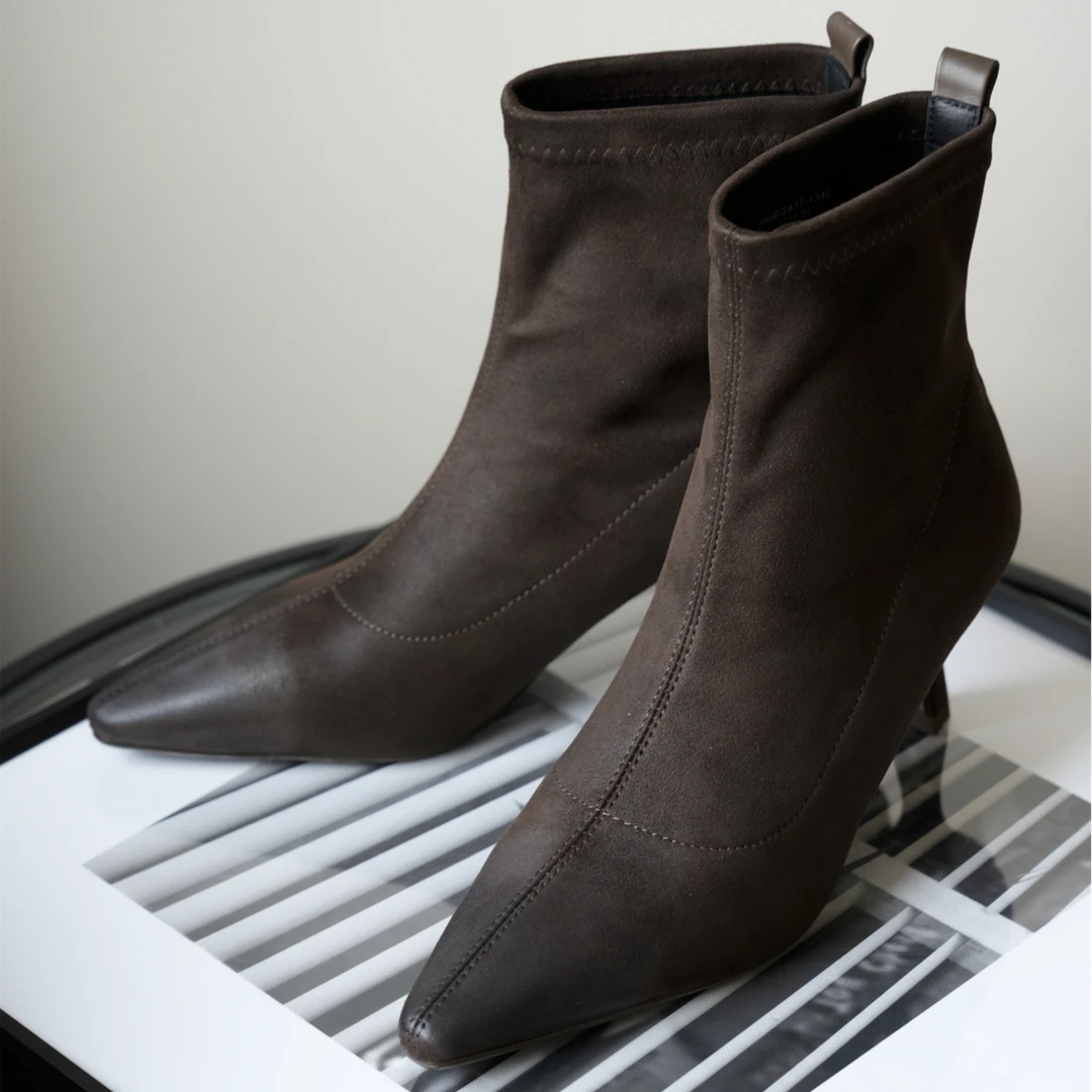 【柞颜】Z·R上品屋 秋季新款尖头绒面细高跟短靴