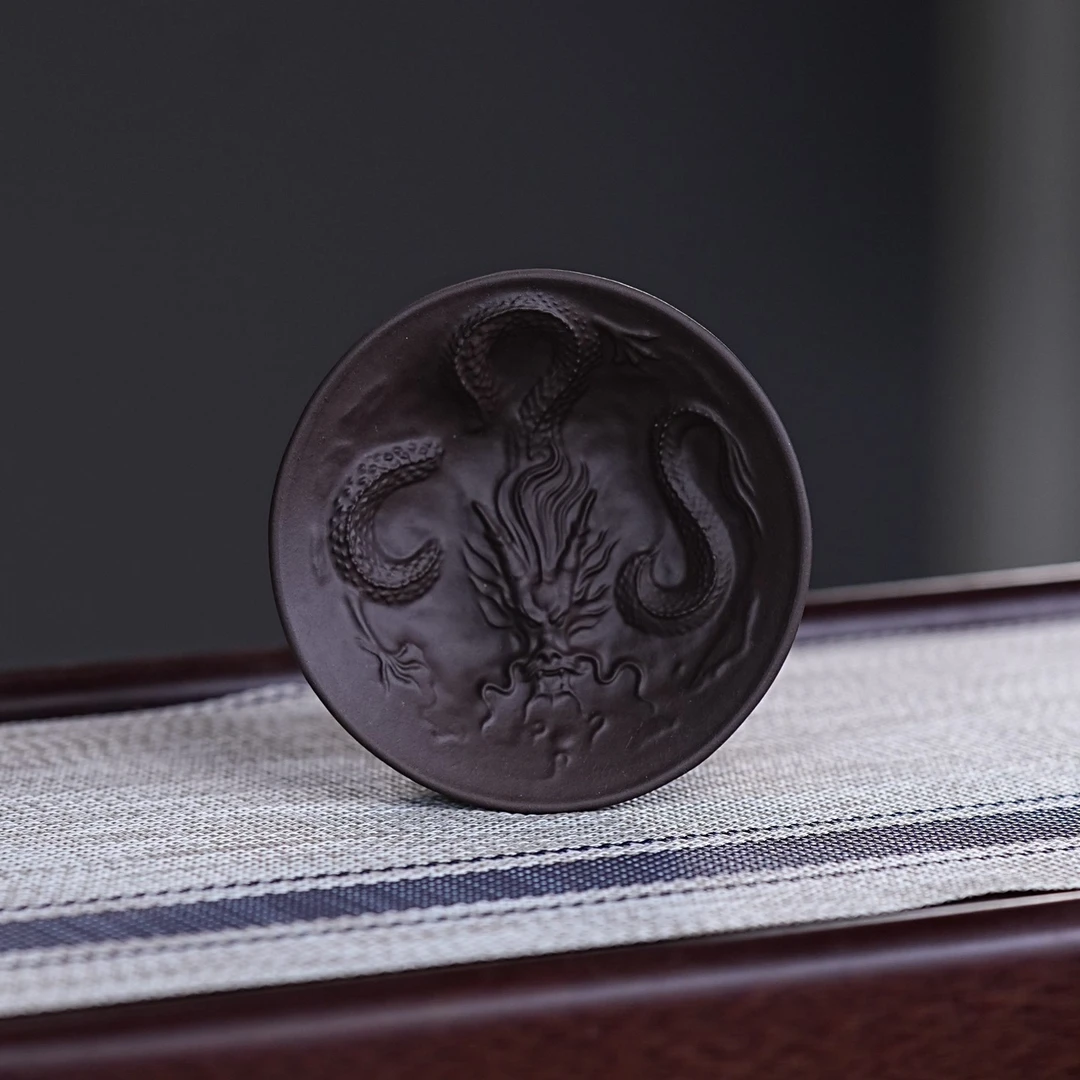 宜兴原矿紫泥手工斗笠内堆龙 A004