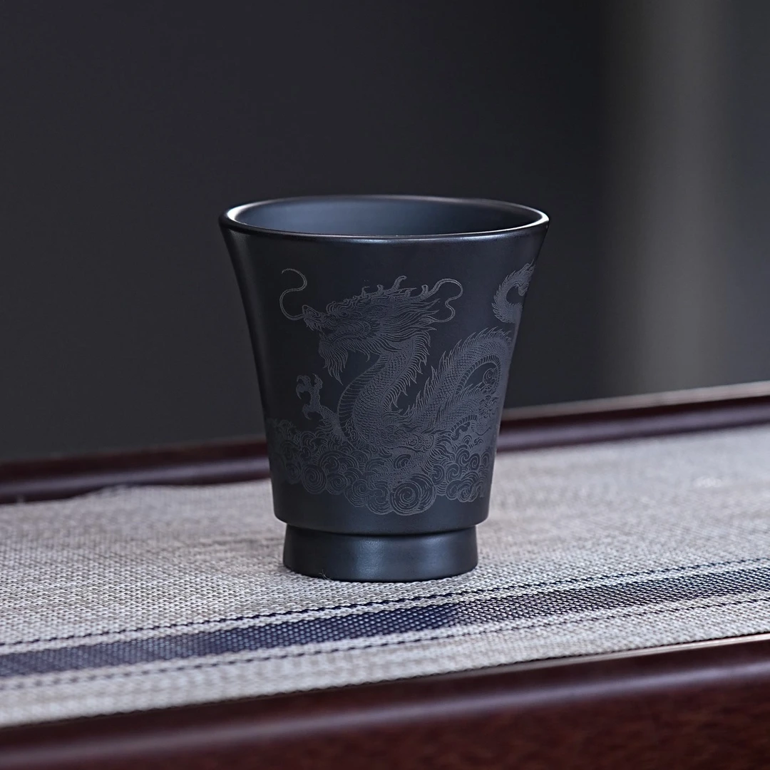 宜兴紫砂茶具 原矿石黄泥料手工刻绘龙主人杯品茗杯 A535