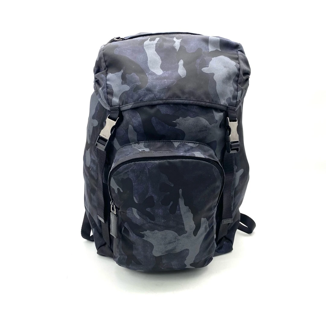 99新 Prada/普拉达 男士限量迷彩尼龙双肩包 尺寸25/37 运动 户外