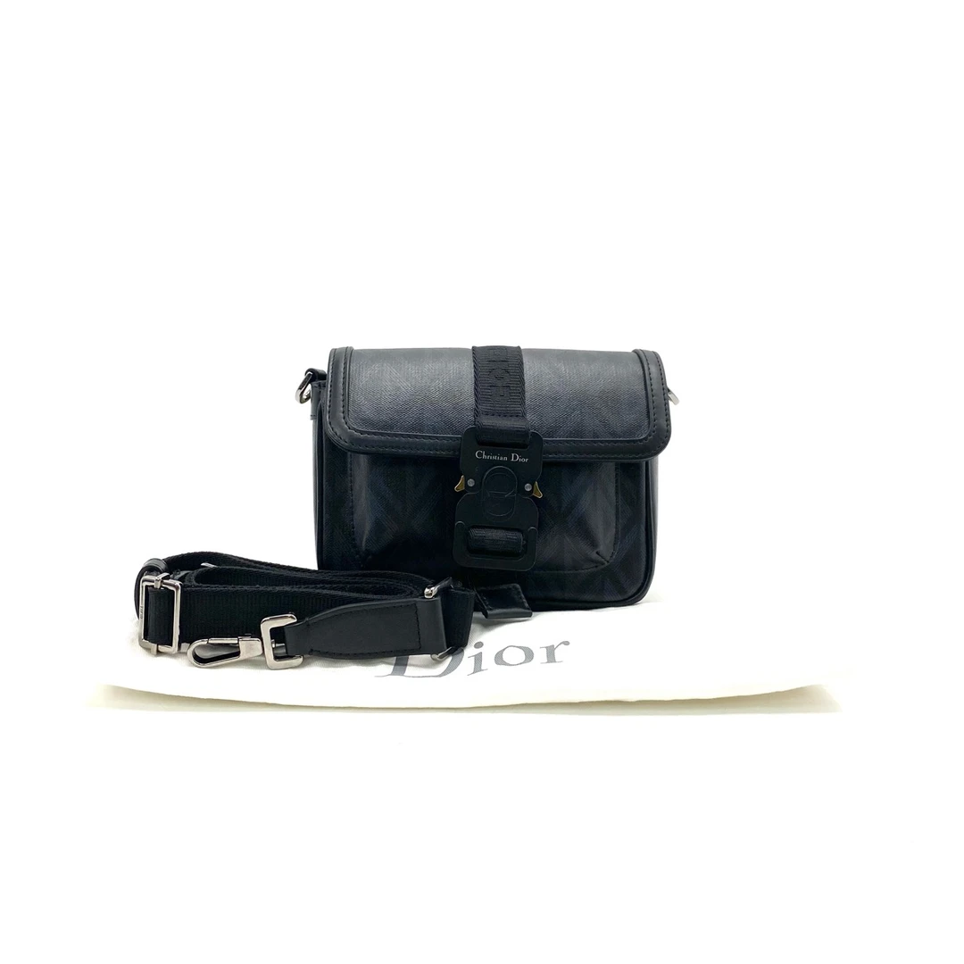 99新 DIOR/迪奥 黑老花锁头邮差包男包 尺寸18/12