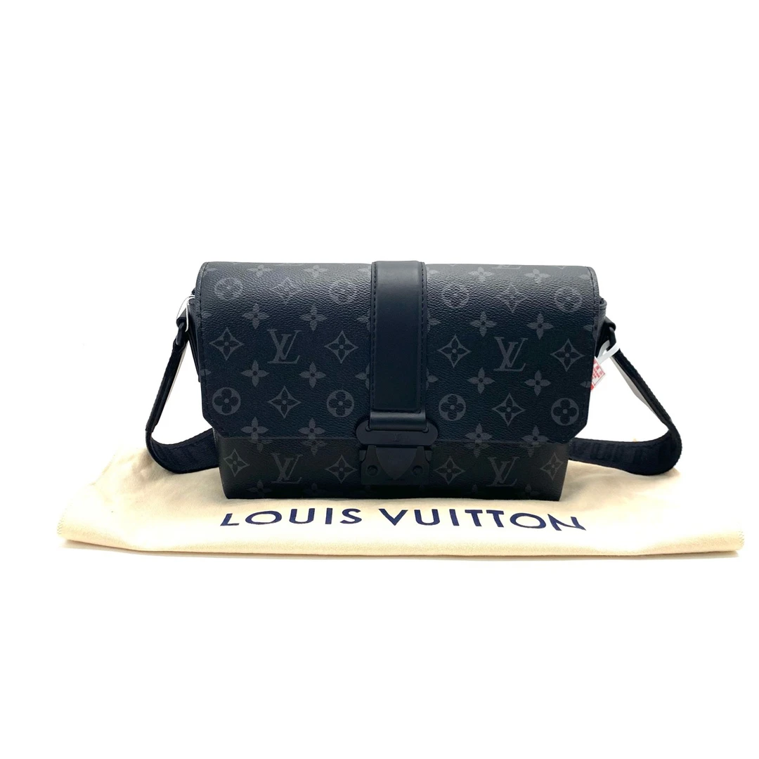 95新 LouisVuitton/路易威登 新款黑老花S-CAPE邮差包 尺寸28/16
