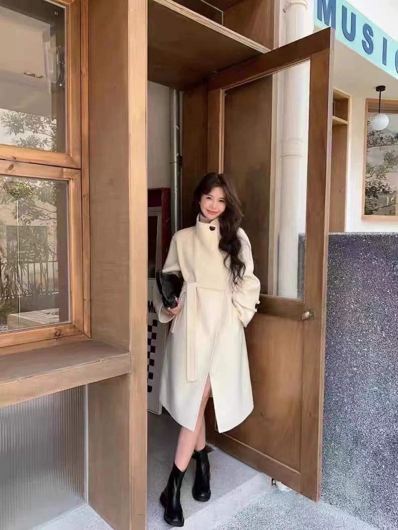 2023秋冬新款赫本风双面羊毛中长款大衣女两粒扣系带宽松毛呢外套