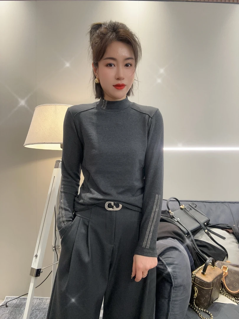 【黄小芳】手臂带钻内搭