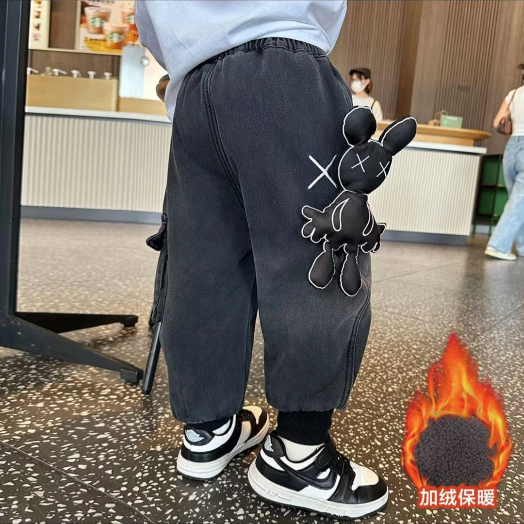 L24韩版玩偶加绒牛仔裤