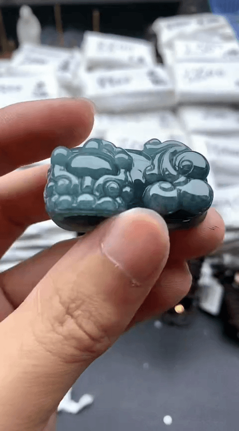 【闪购商品】翡翠颈饰未镶嵌888888888888