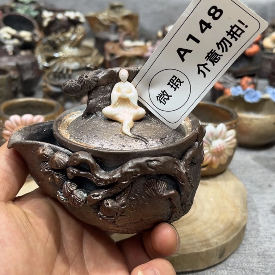 【闪购商品】陶瓷壶【****