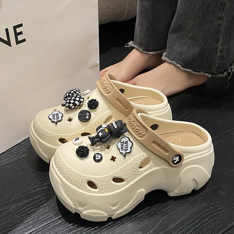 唐狮洞洞鞋女款夏季女士外穿厚底防滑防臭包头凉鞋踩屎感沙滩拖鞋