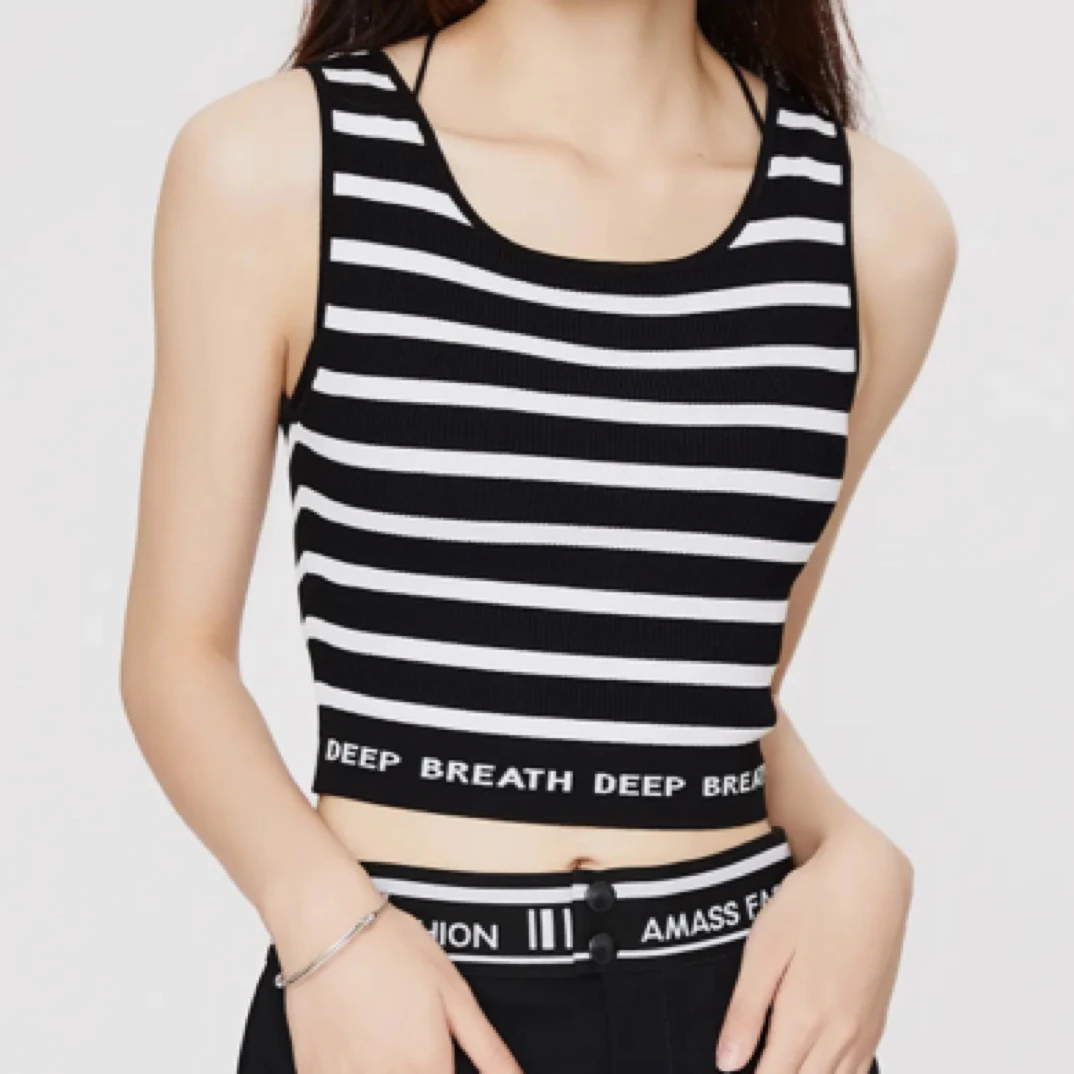 AMASS/阿玛施【甜心女孩】夏季字母设计感小众短款外穿背心 5399591