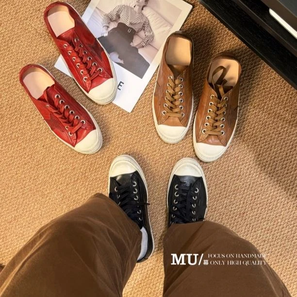 MU.幕-秋季马皮做旧复古圆头低帮百搭星星休闲脏脏板鞋2028-5