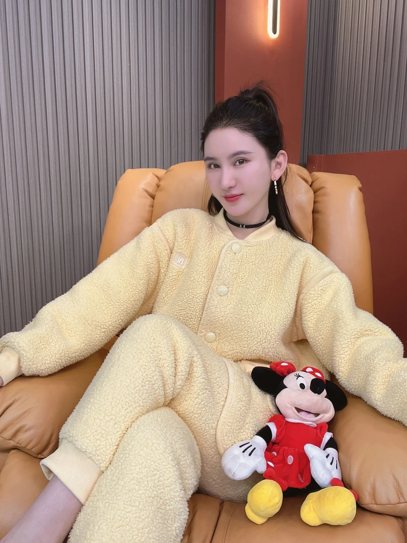 秋冬季新款开衫保暖女士加绒加厚家居服套装气质宽松睡衣可外穿