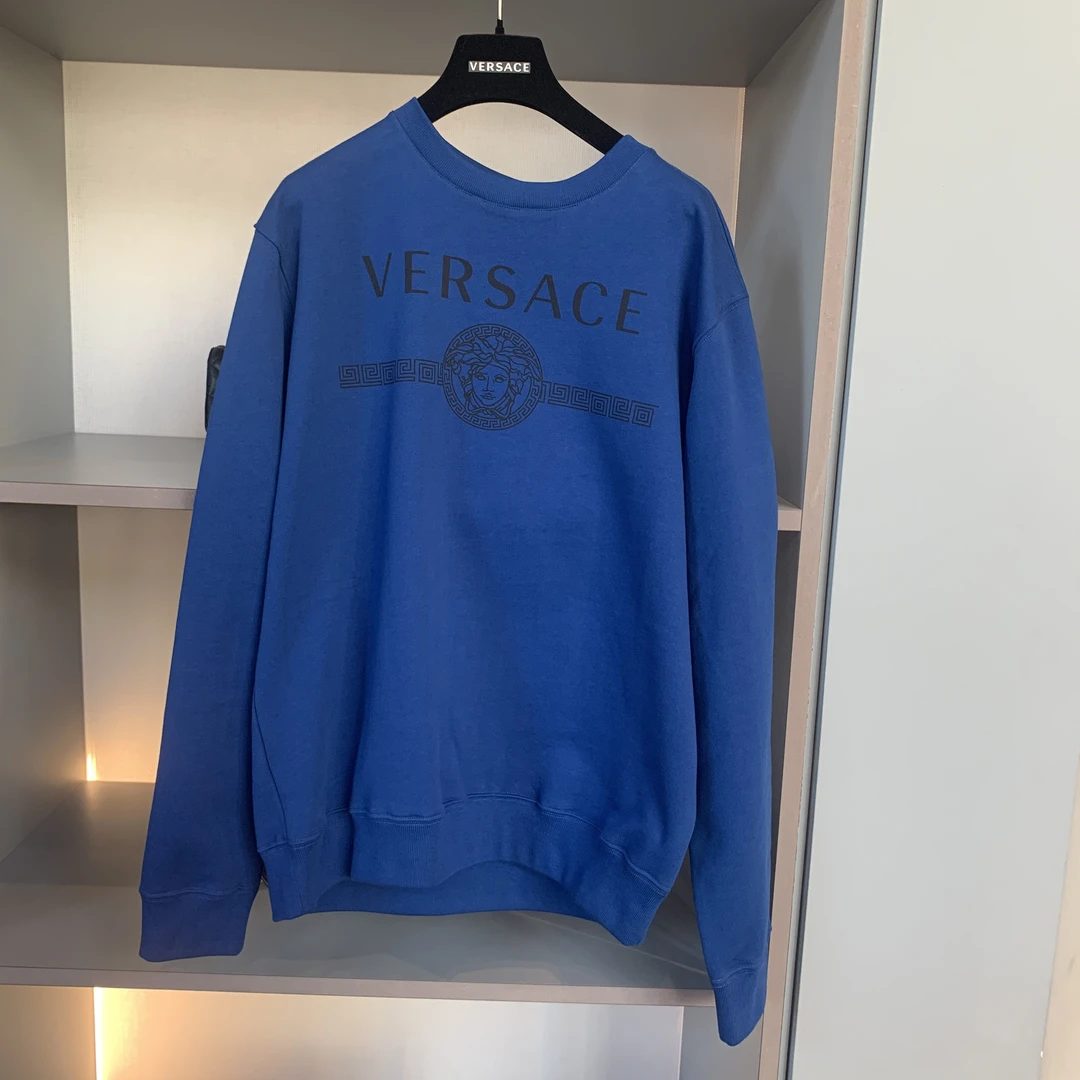 全新未使用 Versace/范思哲 三周左右回国/范思哲男士卫衣不加绒