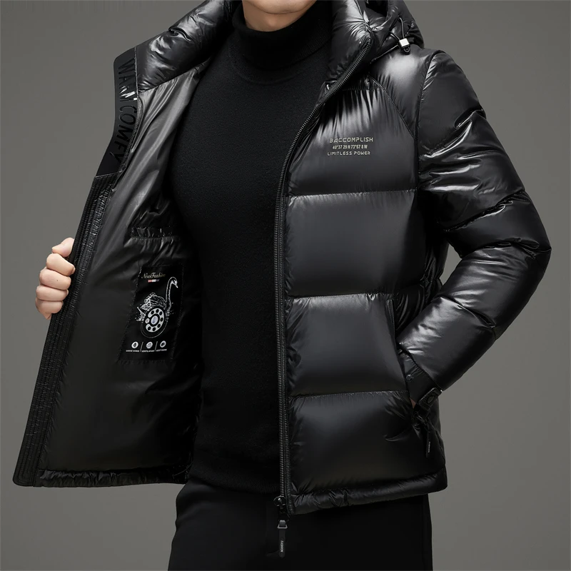 波司登男装冬装羽绒服连帽加厚黑金鸭绒短款亮面保暖羽绒外套新品