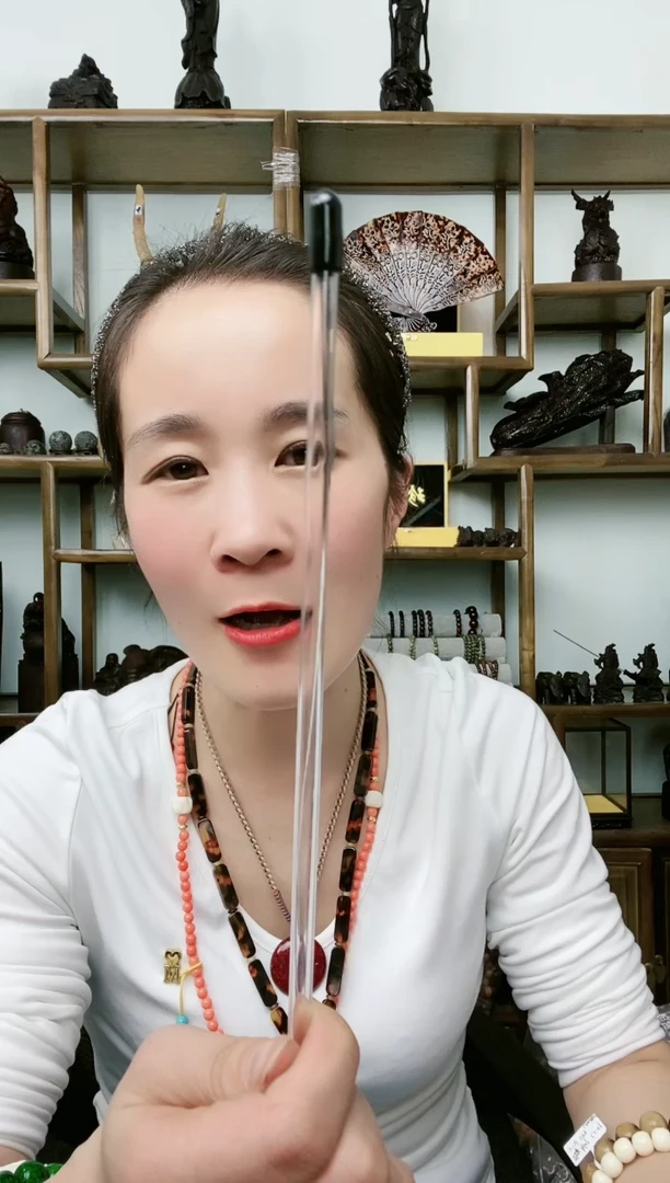 【闪购商品】红贵宝木艺嘘嘘