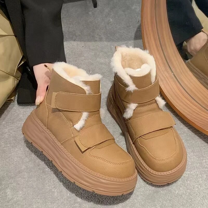 红蜻蜓牌高帮雪地靴女真皮羊毛加厚保暖短靴东北厚底学生休闲棉靴